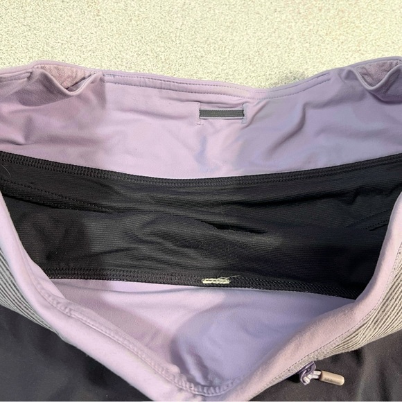 Lululemon Turbo Run Shorts - Picture 4 of 4